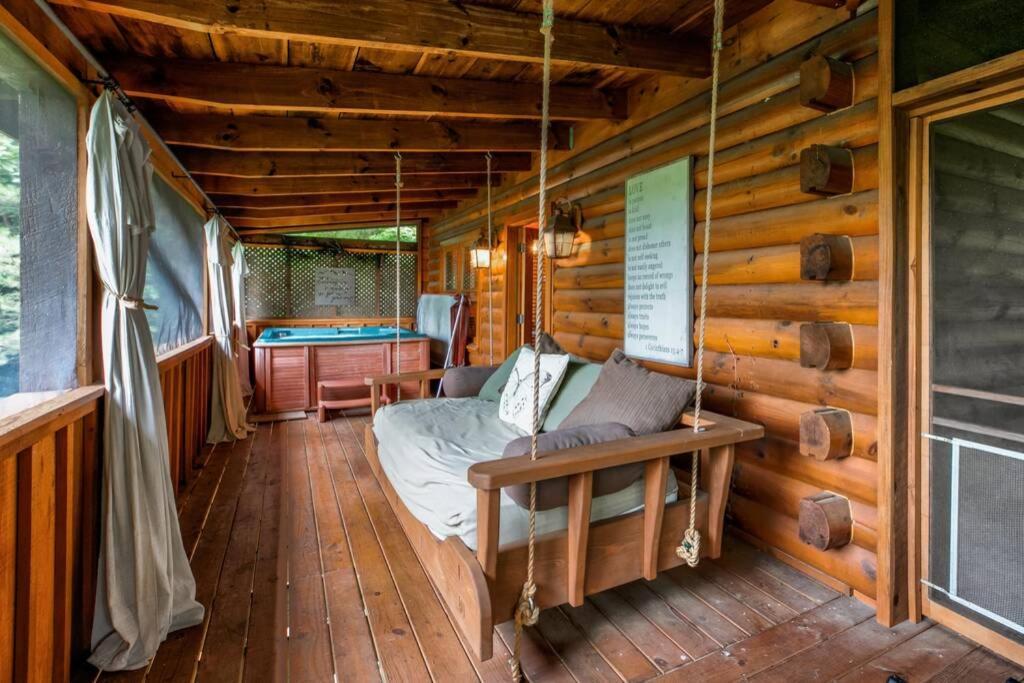 Nice View Fireplace, Hot Tub, Porch Bed, Private Сев'єрвілл Екстер'єр фото