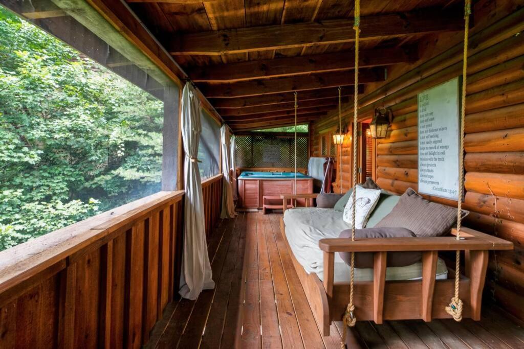 Nice View Fireplace, Hot Tub, Porch Bed, Private Сев'єрвілл Екстер'єр фото