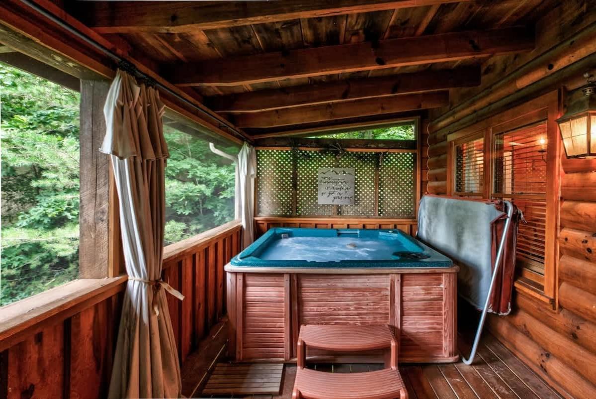 Nice View Fireplace, Hot Tub, Porch Bed, Private Сев'єрвілл Екстер'єр фото
